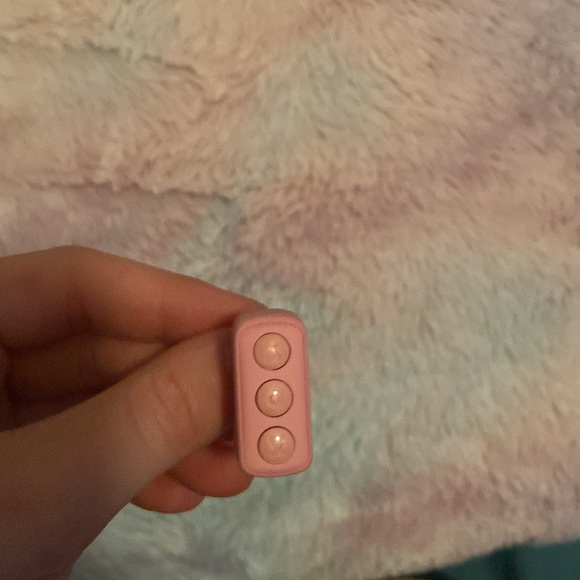 it’s been used 1 time comes with charger and comes in original box - Picture 2 of 3